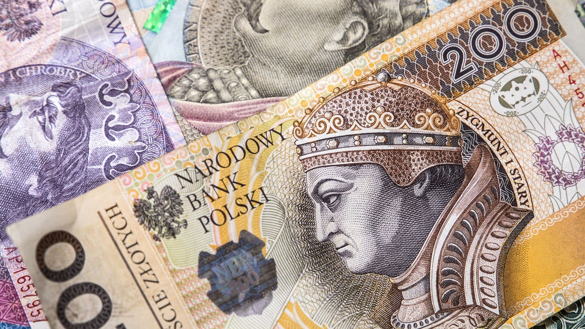 zdjęcie przedstawia banknot 200zł